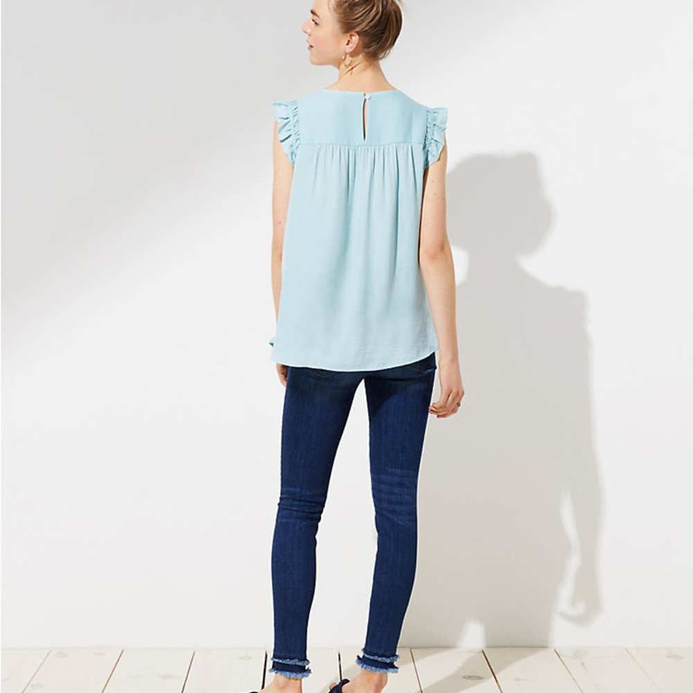 LOFT | Flutter Top - Picture 3 of 4
